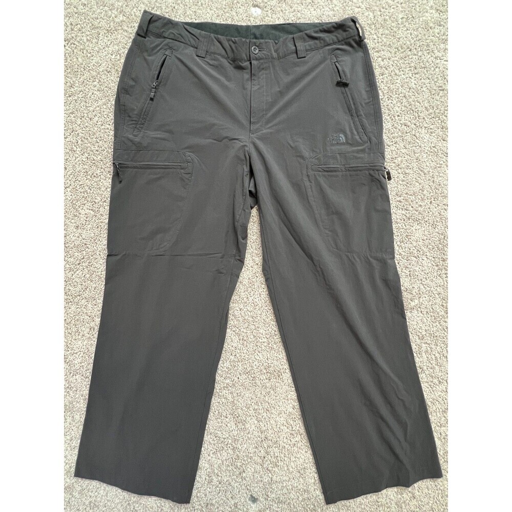 The North Face Short Court convertible Hiking Cargo Pants Men's 40 Gray